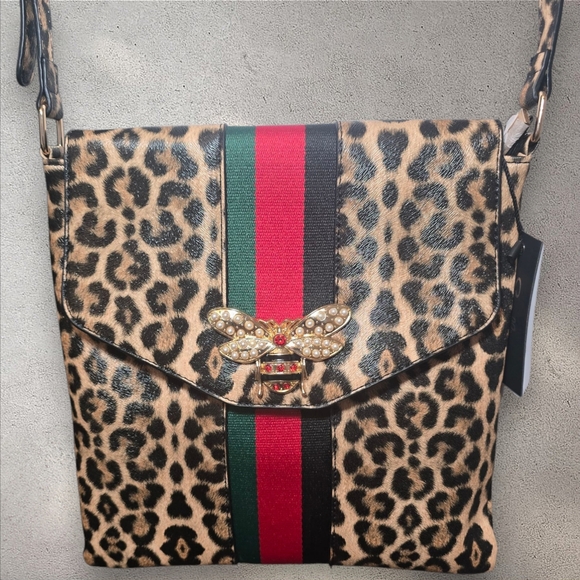 Queen Bee Leopard Print Crossbody‎ Messenger Bag Soulfina Collection NWT - Picture 3 of 9